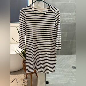 Madewell XS Cream and Navy striped dress. Excellent used condition.